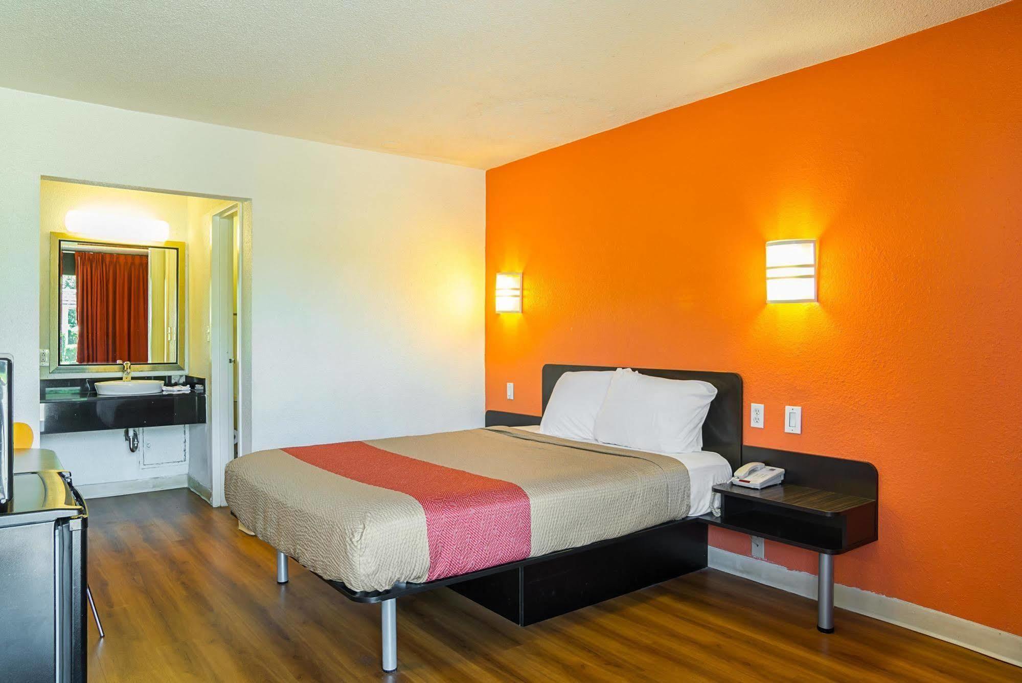 Motel 6-Little Rock, Ar - West Zewnętrze zdjęcie