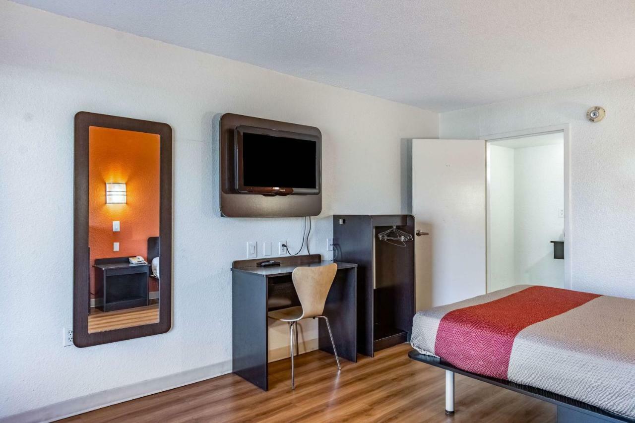 Motel 6-Little Rock, Ar - West Zewnętrze zdjęcie