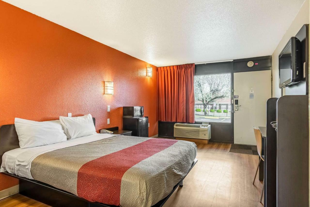 Motel 6-Little Rock, Ar - West Zewnętrze zdjęcie